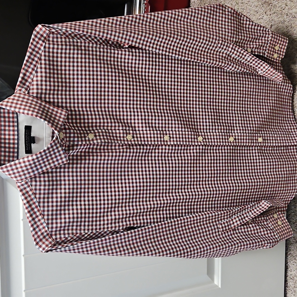 Banana Republic Tailored Slim Fit Red and White Checkered Shirt